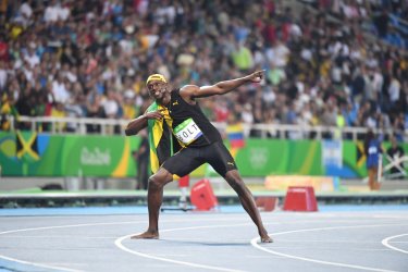 Célébration d'Usain Bolt aux Jeux Olympiques de 2016. A.RICARDO - Shutterstock.com