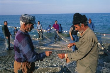 Pêcheurs de Ramsar sur la mer Caspienne, le plus grand lac du monde. - Hervé Bernard