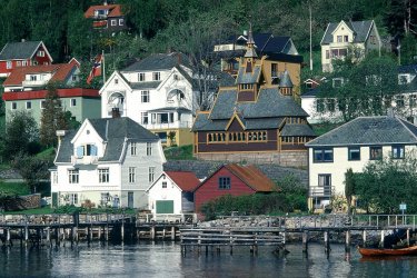 Ville de Balestrand. - Thierry LAUZUN - Iconotec