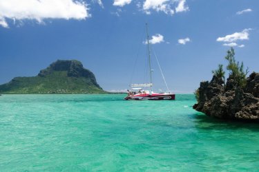 L'île aux Bénitier reste préservée, bien que très touristique. - Office du Tourisme de l'Île Maurice - Bamba Sourang