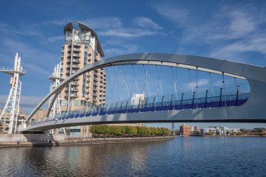 The Millennium Bridge, Manchester. - Alex_west - iStockphoto
