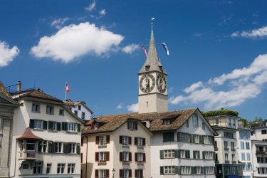 Clocher zurichois. - fstockfoto - iStockphoto.com