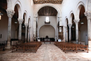 Duomo d'Otranto. - manx_in_the_world - iStockphoto.com