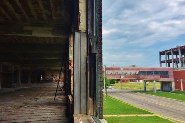 La Packard Automotive Plant à Detroit. - Valérie FORTIER