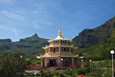 Pagode chinoise à Port Louis. - Office du Tourisme de l'ile Maurice - Bamba Sourang