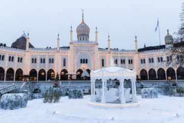 Les jardins de Tivoli sous la neige. - Vlad Andrei Nica - Shutterstock.com