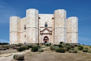 Castel del Monte. - Nicky39 - Fotolia