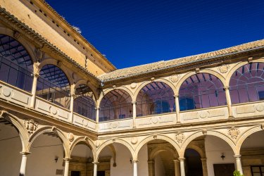 Ancienne université de Baeza en Andalousie. - Leonid Andronov - Fotolia