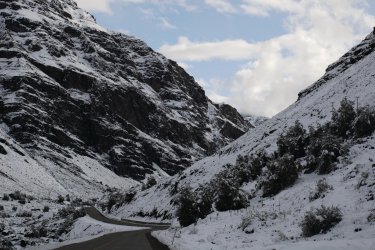 Sur la route de Portillo. - ZarinaTollinivogel - iStockphoto