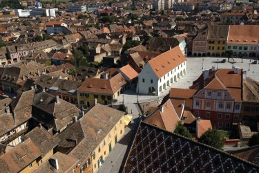 Vue aérienne de la vieille ville de Sibiu. - Alamer - Iconotec