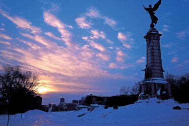Lever de soleil au mont Royal. Yukiko Yamanote - Iconotec