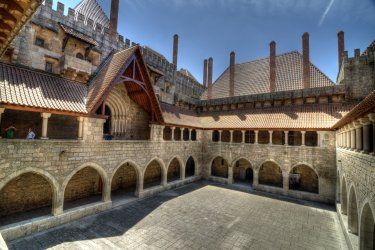 Palais des Ducs de Bragança, Guimarães. - Carson Liu - stock.adobe.com