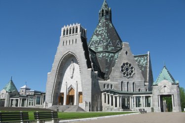 Sanctuaire Notre-Dame-du-Cap à Trois-Rivières. - Valérie FORTIER