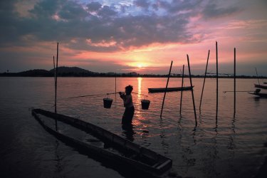 Pêcheur de l'île de Don Khong. - Author's Image