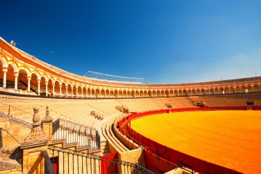 Les arènes de la Real Maestranza de Caballería de Séville. Horváth BOTOND - Fotolia