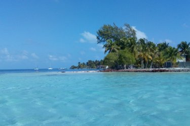 South Water Caye est l'un des spots privilégiés des plongeurs au départ de Placencia. - Aurélien LEMOINE
