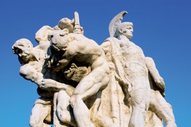 Italie : Statue du pont Victor-Emmanuel II. - Author's Image