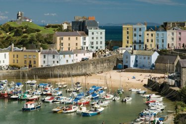 Port de Tenby - jvoisey - iStockphoto.com