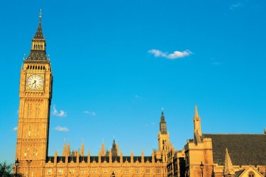L'inclinaison grandissante de Big Ben se voit désormais à l'oeil nu ! Alamer - Iconotec
