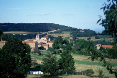 Vue de Colombier, dans le parc naturel régional du Pilat - PHOVOIR