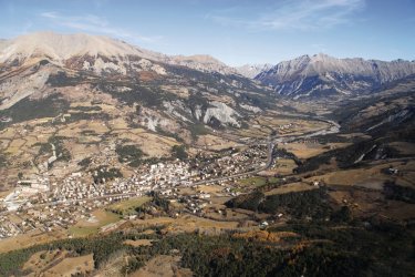 Barcelonnette et la vallée de l'Ubaye - Marc CECCHETTI - Fotolia