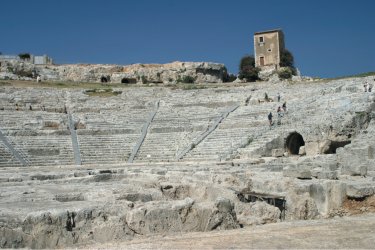 Amphithéâtre grec à Syracuse. - Picsofitalia.com