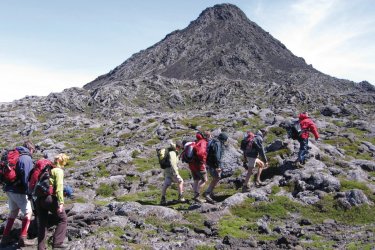 Ascension sur l'île de Pico. - Stonjy - Fotolia