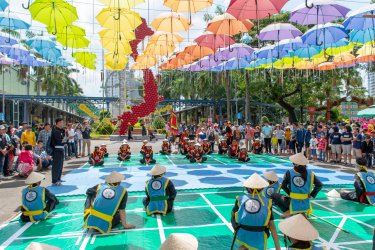 Jeu d'échecs vivant, Hô Chi Minh-Ville. - Nguyen van vien - Shutterstock.com