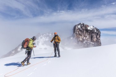 Glacier Shimmer, Nevado del Tolima (5215 m). - Paramo Trek