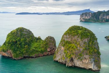 Vue aérienne de la côte d'Ao Nang. - Stephane Bidouze - Shutterstock.com