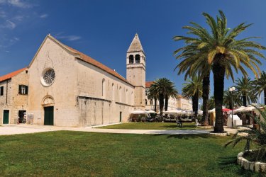 Couvent dominicain de la Sainte-croix à Trogir. - Torsten Becker