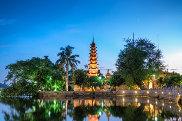 Pagode de Tran Quôc à Hanoï. - trocphunc