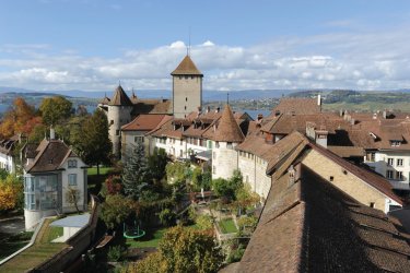 Murten. - Fotoember - iStockphoto