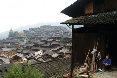 Sur les hauteurs de Xijiang. - Barthélémy COURMONT