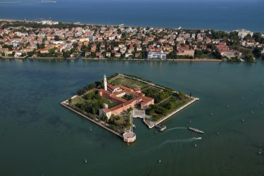 San Lazzaro degli Armeni. - Angelo Giampiccolo - Shutterstock.com