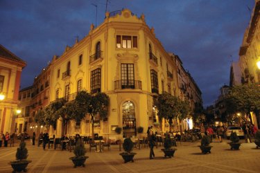 Plaza Virgen de los Reyes, Restaurante El Giraldillo. Stéphan SZEREMETA
