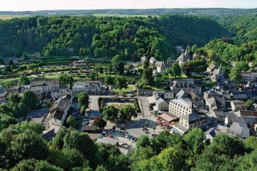 Vue sur Durbuy. - OPT - Jean-Paul REMY