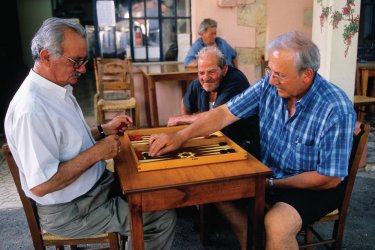 Joueurs de tavli. - Author's Image