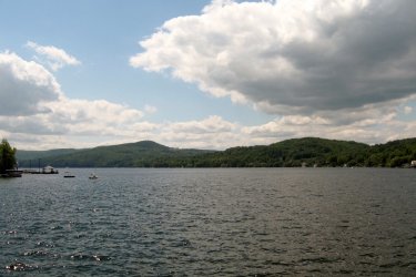 Le lac Massawippi à North Hatley dans les Cantons-de-l'Est. - Valérie FORTIER