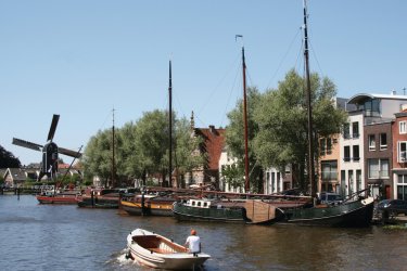 Moulins et maisons varient de style d'une province à l'autre, mais le charme reste. - iStockphoto.com/Sieto