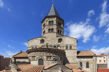 Notre-Dame-du-Port à Clermont-Ferrand. Didier Doceux - stock.adobe.com