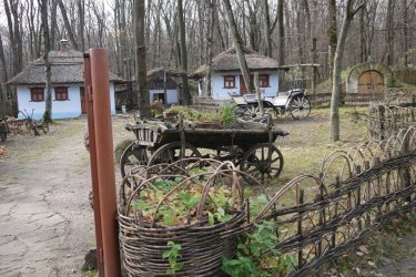 Complexe touristique Doi Haiduci. - Mila PRELI