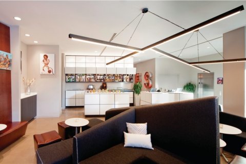 Misdemeanor Bar and Lounge (© NU HOTEL)