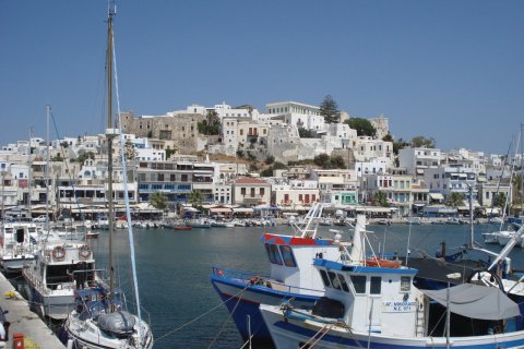 Port de Naxos. (© Ana JOVETIC-VUCKOVIC)