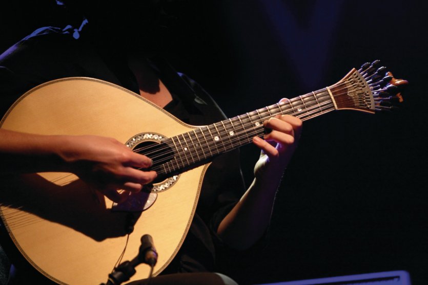 <p>Le fado, musique traditionnelle du Portugal.</p>