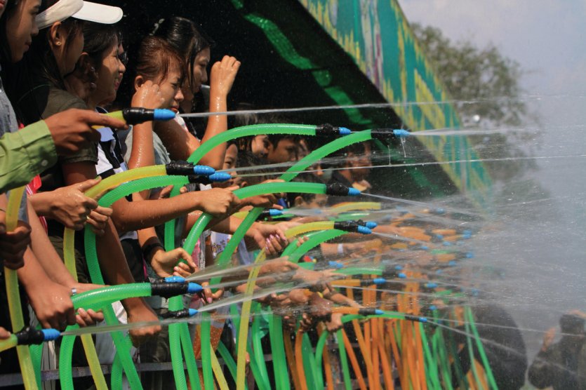 <p>Fête de l'eau.</p>