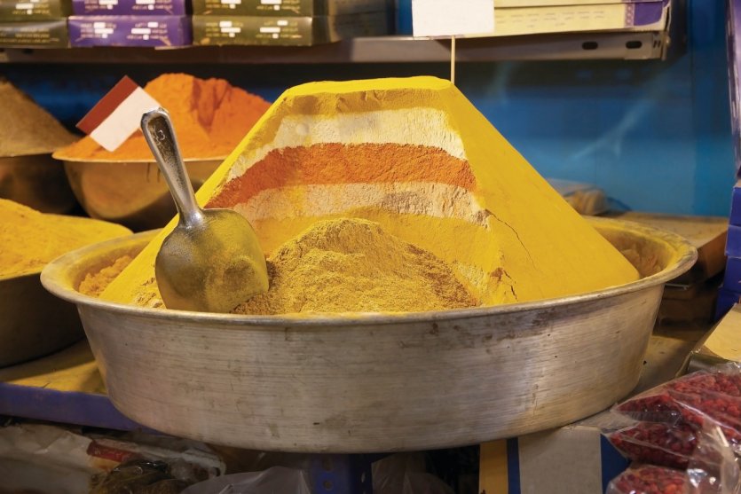 <p>Epices sur le marché d'Ispahan.</p>