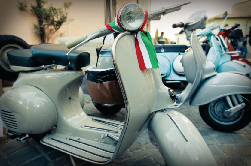 <p>Scooters typiques de Naples.</p>