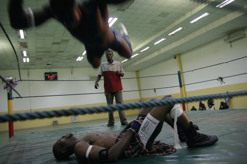 Match de catch opposant