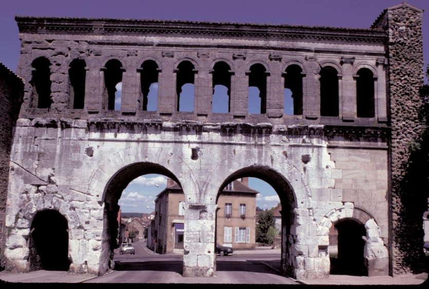 La Porte Saint-André.